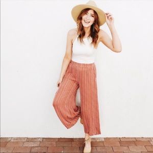 CJLA Santa Barbara pants in “rust”
